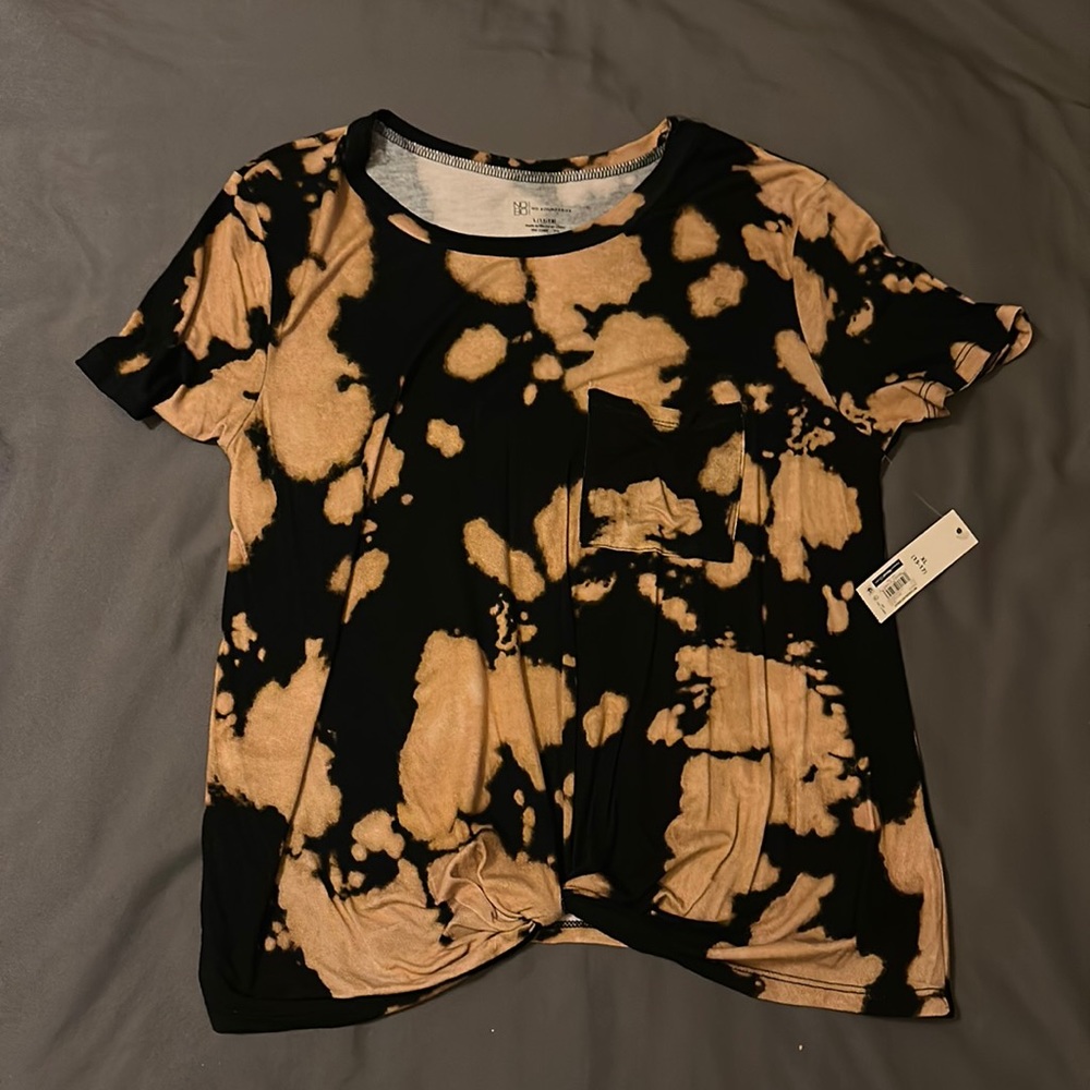 No Boundaries Brand Women’s Top